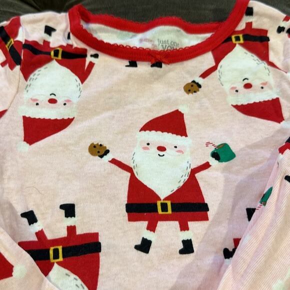 Carters Santa pajamas size 5T - Picture 2 of 2